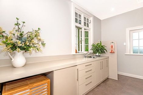 Photo of property in 50 Stout Street, Whataupoko, Gisborne, 4010