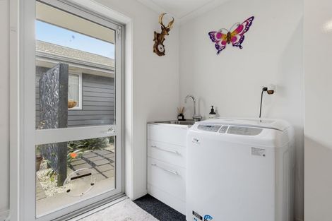 Photo of property in 27 Arrow Close, Papamoa, 3118