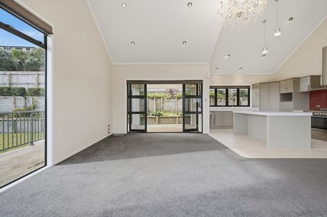 Photo of property in 19c Shelter Grove, Frankleigh Park, New Plymouth, 4310