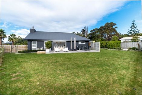 Photo of property in 3 Circuitt Lane, Te Awanga, 4102
