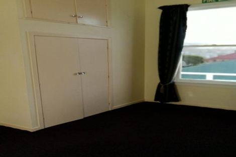 Photo of property in 5 Claremont Grove, Mount Victoria, Wellington, 6011