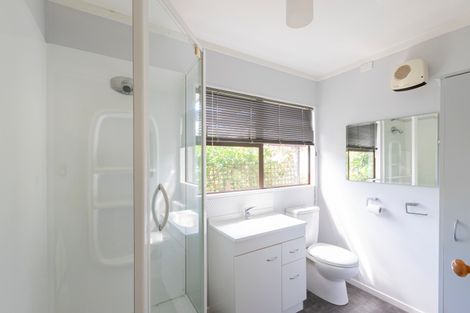 Photo of property in 11 Pah Hill Road, Wharehine, Wellsford, 0973