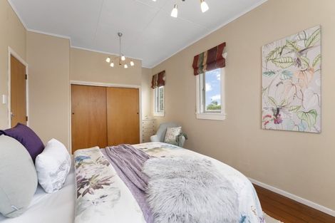 Photo of property in 48 Toi Street, Otaki Beach, Otaki, 5512
