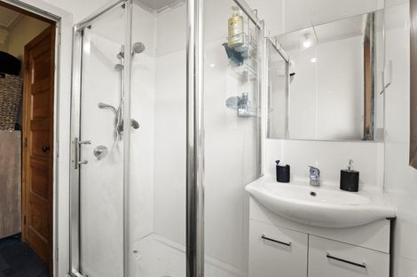 Photo of property in 32 Panmure Avenue, Calton Hill, Dunedin, 9012