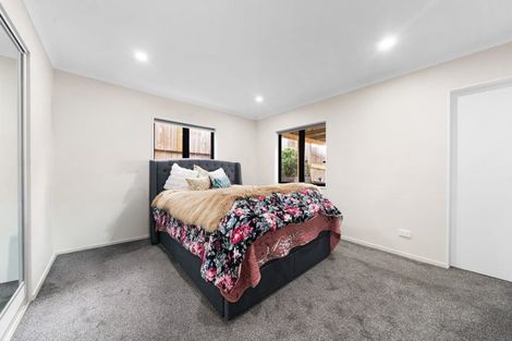 Photo of property in Oakwood Manor, 608c Massey Road, Mangere, Auckland, 2022