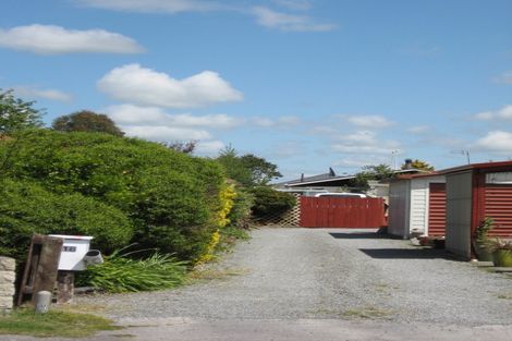 Photo of property in 18 Coates Place, Rangiora, 7400