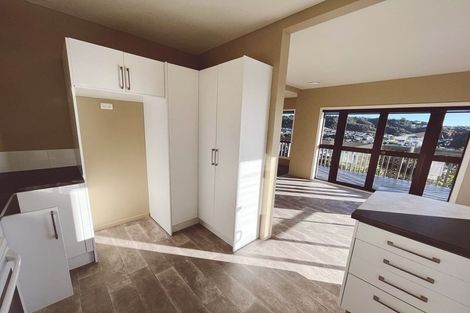 Photo of property in 56 Mercury Way, Whitby, Porirua, 5024