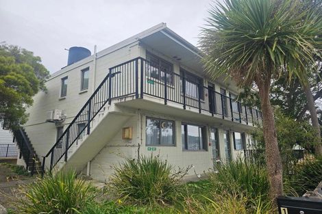 Photo of property in 8/4 Derby Street, Mount Victoria, Wellington, 6011