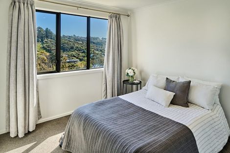 Photo of property in 18 Holystone Road, Whitby, Porirua, 5024