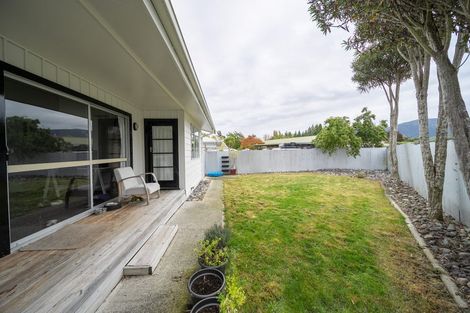 Photo of property in 13 Miro Street, Te Anau, 9600