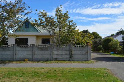 Photo of property in 249 Princes Street, Strathern, Invercargill, 9812