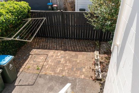 Photo of property in 40 Haverstock Road, Sandringham, Auckland, 1025