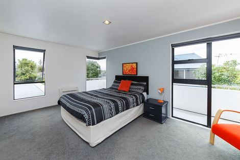 Photo of property in 23 Walnut Grove, Kelvin Grove, Palmerston North, 4414