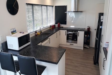 Photo of property in 20 Emmerdale Avenue, Papakura, 2110