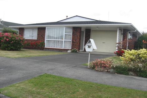 Photo of property in 45 Cedar Crescent, Feilding, 4702