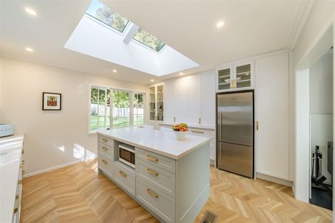 Photo of property in 67 Chatsworth Road, Silverstream, Upper Hutt, 5019