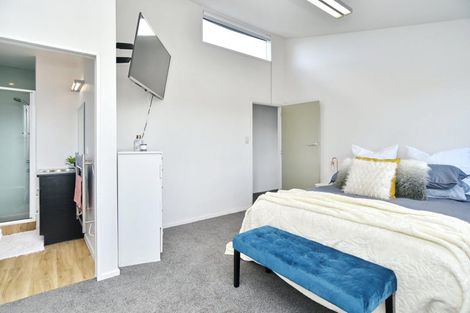 Photo of property in 2/27 Brockworth Place, Riccarton, Christchurch, 8011