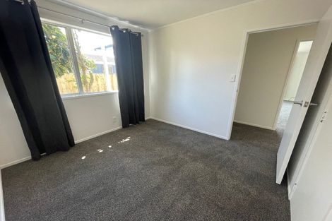 Photo of property in 10 Limond Street, Randwick Park, Auckland, 2105
