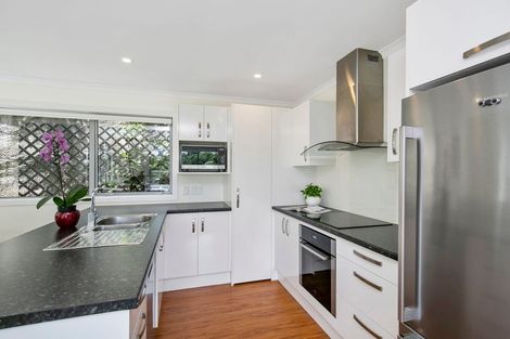 Photo of property in 21 Sidlaw Street, Strathmore Park, Wellington, 6022