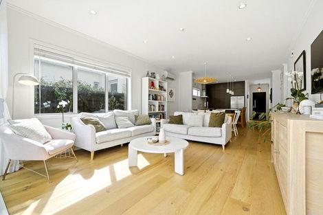 Photo of property in 19 Harakeke Road, Hobsonville, Auckland, 0616