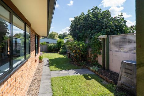 Photo of property in 77 Hall Street, Cambridge, 3434