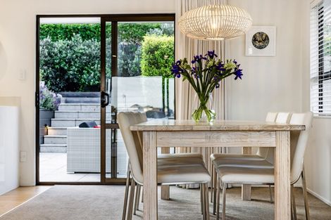 Photo of property in 86 Hebron Road, Waiake, Auckland, 0630