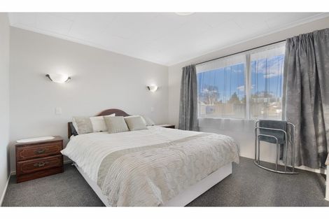 Photo of property in 47 George Street, Rotherham, 7379