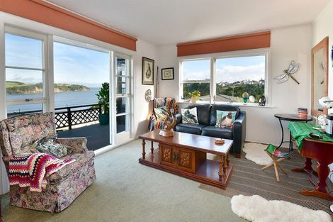 Photo of property in 76a Shakespear Road, Army Bay, Whangaparaoa, 0930