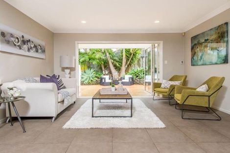 Photo of property in 8 Athenry Place, Dannemora, Auckland, 2016