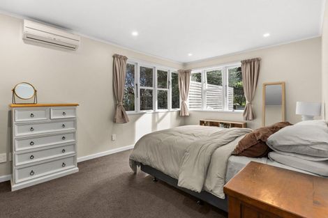 Photo of property in 2 Main Street, Hospital Hill, Napier, 4110