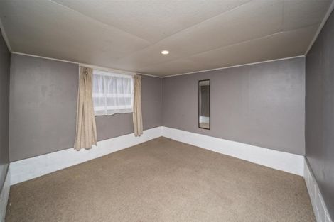 Photo of property in 11 Fairfield Road, Hawera, 4610