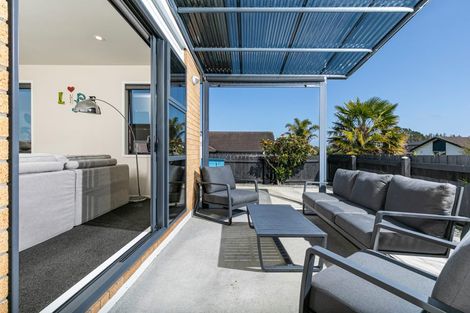 Photo of property in 4 Karika Place, Massey, Auckland, 0614