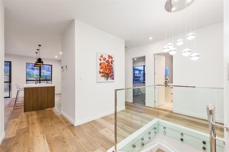 Photo of property in 34 Takurua Terrace, Orewa, 0931