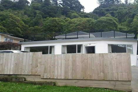 Photo of property in 70 Sunny Grove, Wainuiomata, Lower Hutt, 5014
