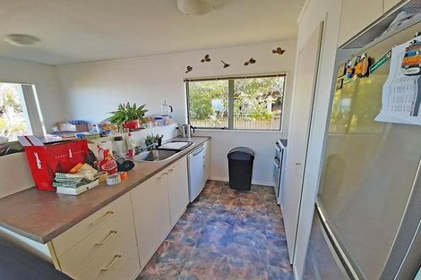 Photo of property in 15 Orchard Road, Browns Bay, Auckland, 0630