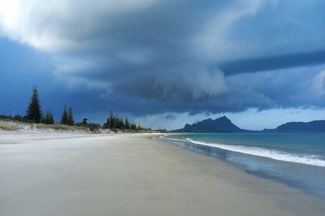 Photo of property in 32 Peter Snell Road, Ruakaka, 0116