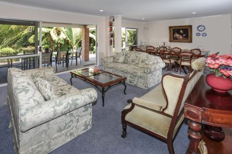 Photo of property in 21 Kinnard Lane, Totara Park, Auckland, 2019