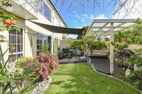 Photo of property in 2/102 Southampton Street West, Hastings, 4122