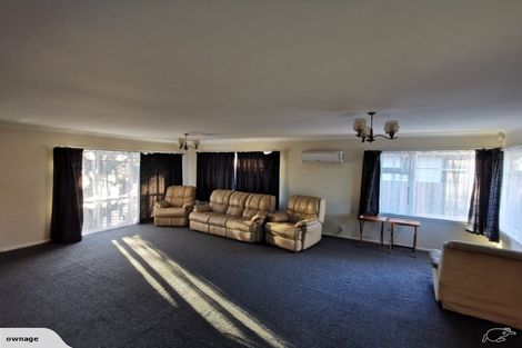 Photo of property in 300 Withells Road, Avonhead, Christchurch, 8042