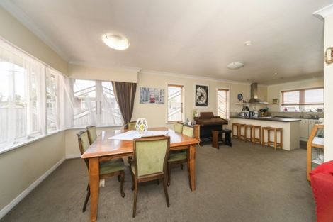 Photo of property in 8 Lambert Street, Marton, 4710