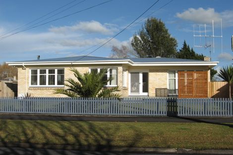 Photo of property in 20 Gillies Avenue, Claudelands, Hamilton, 3214