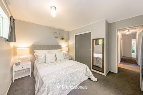 Photo of property in 6 Swadel Way, Karori, Wellington, 6012