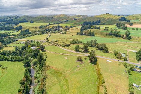 Photo of property in State Highway 2, Eketahuna, 4900