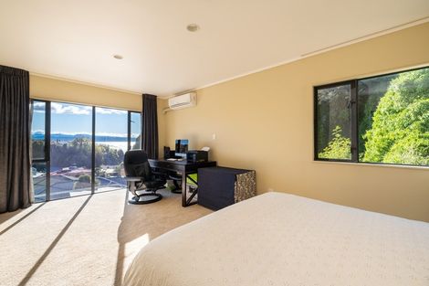 Photo of property in 13 Amner Place, Bluff Hill, Napier, 4110
