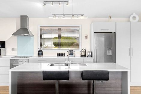 Photo of property in 4 Daniels Terrace, Wanaka, 9305