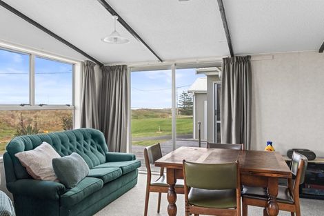 Photo of property in 61 Marine Drive, Te Kopuru, 0371