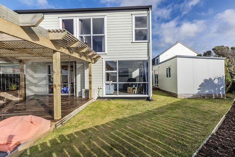 Photo of property in 2/163 Rongotai Road, Rongotai, Wellington, 6022