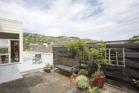 Photo of property in 209 Houghton Bay Road, Houghton Bay, Wellington, 6023