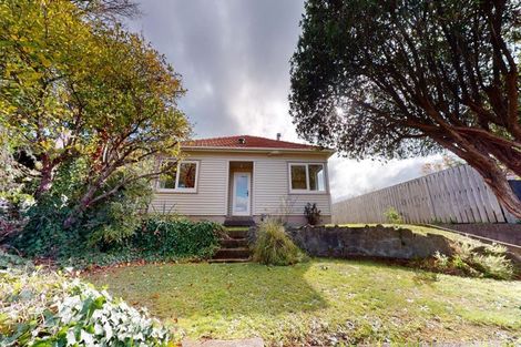 Photo of property in 11 Koromiko Avenue, Roslyn, Palmerston North, 4414