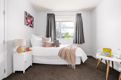 Photo of property in 25 Pulham Crescent, Queenwood, Hamilton, 3210